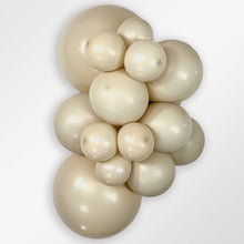 18" Deluxe White Sand Sempertex Balloons