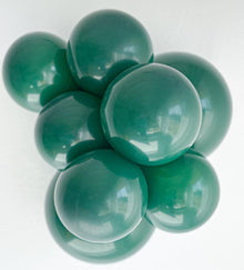 11" Crystal Emerald TUFTEX Balloons