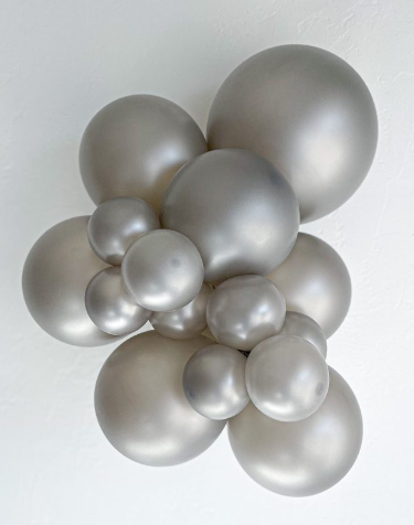 24" Silver TUFTEX Balloons