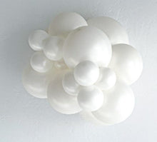 11" Pearl Sugar White TUFTEX Balloons