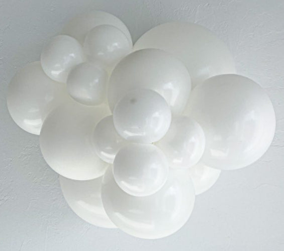 11" White 200 Count TUFTEX Balloons